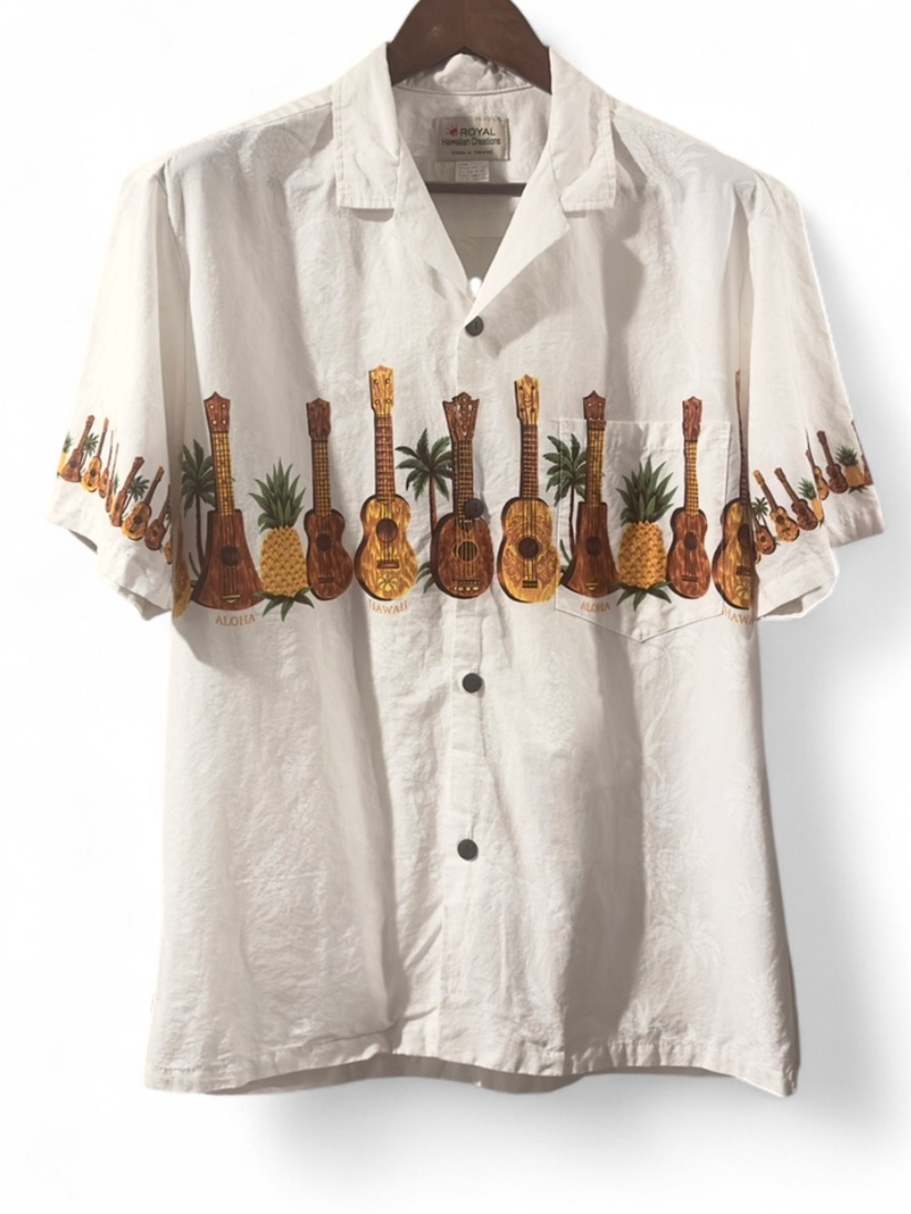 Vintage Pineapple/Ukulele Aloha Hawaiian Shirt Size Men’s Large
